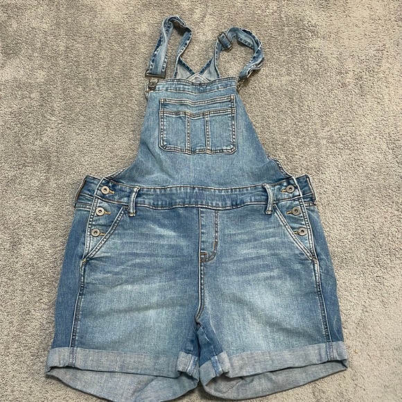 torrid Pants - VGC Torrid Denim Overall Shorts - Size 14